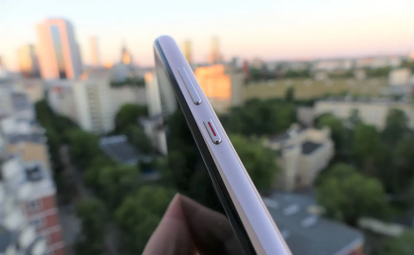 11047393-huawei-p20.jpg