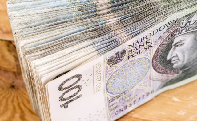 Zły sen spełniony. Krócej w pracy, emerytura w dół