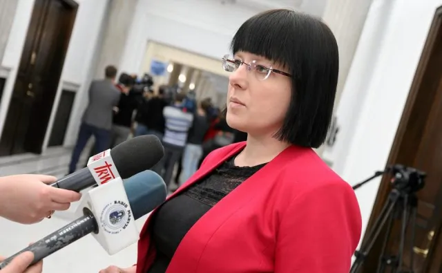 Kaja Godek da wykład pod patronatem izby lekarskiej. "To jak śpiewać przebój Sławomira w kościele"