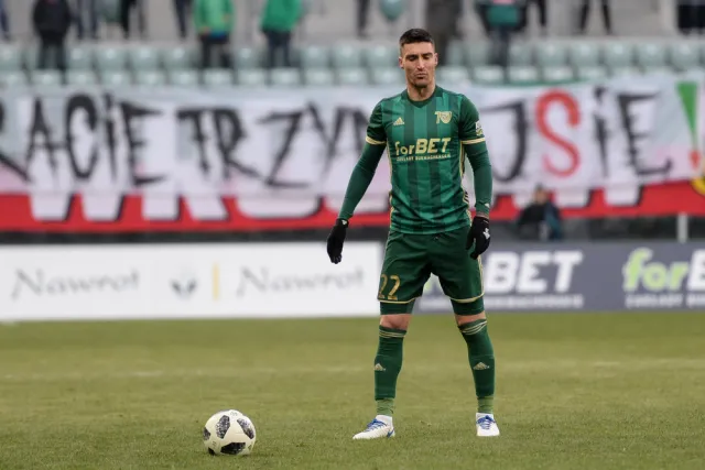 Sito Riera zdyskwalifikowany na pięć meczów. Piłkarz Śląska uderzył sędziego