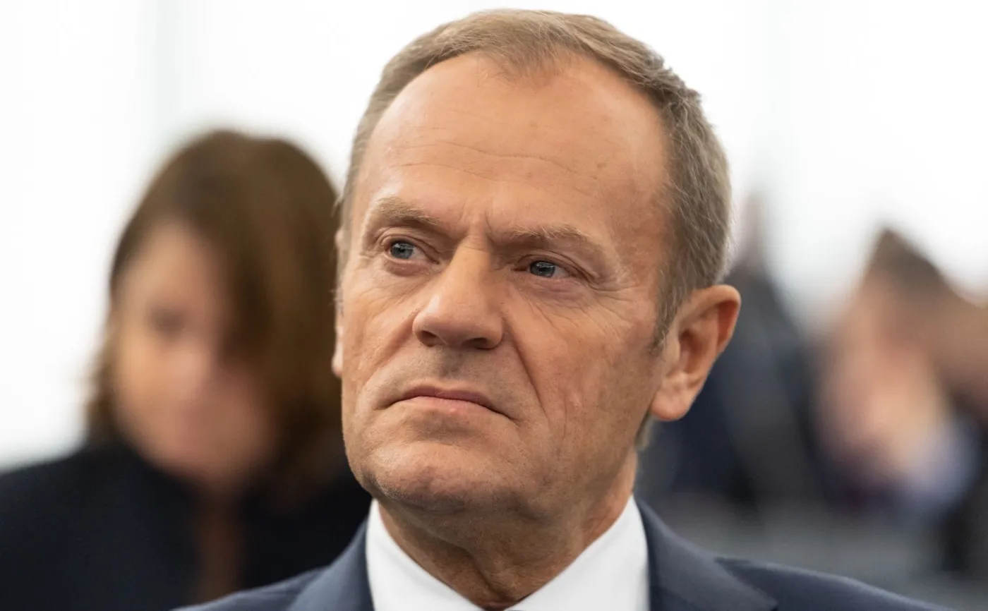 Auto po Donaldzie Tusku ponownie na sprzedaż. "Bardzo dobrze utrzymane, nie mam zastrzeżeń"