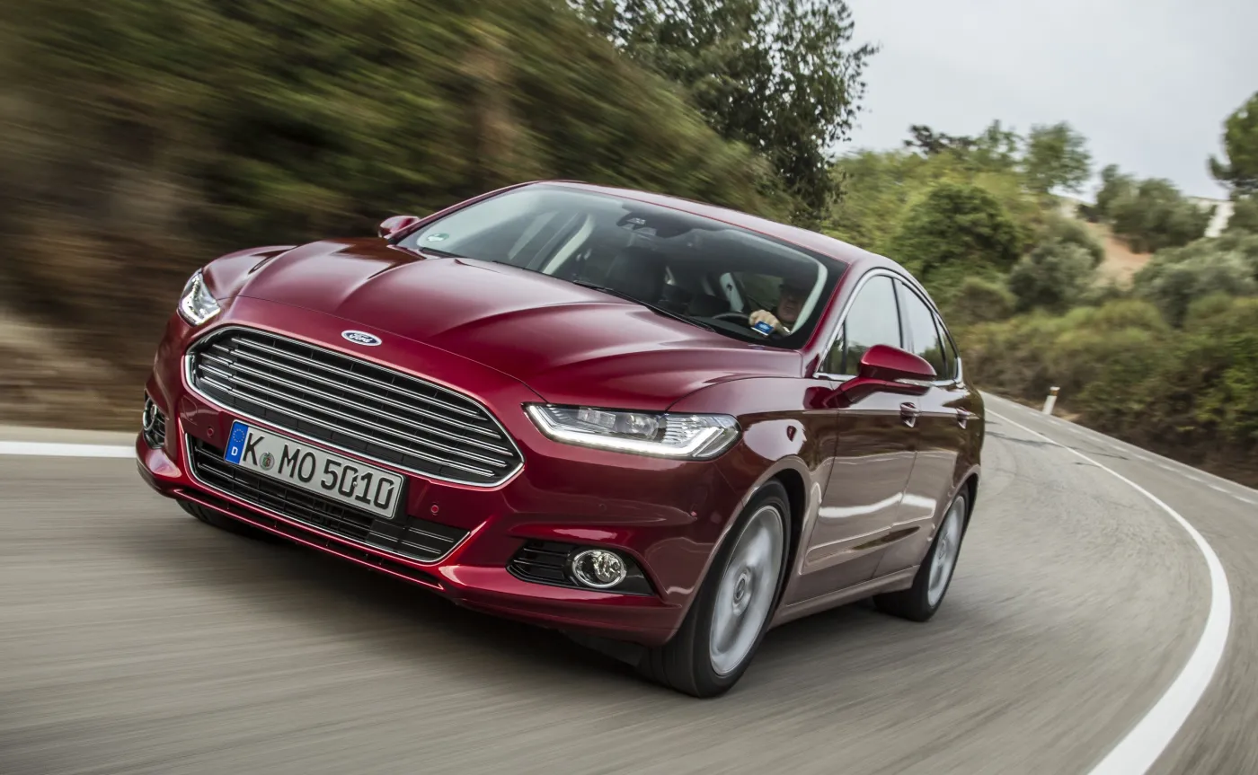 9007155-ford-mondeo.jpg