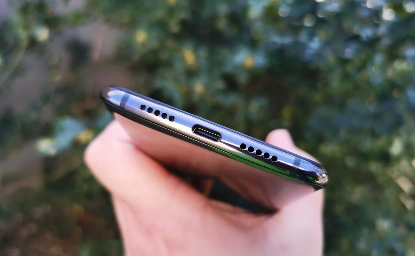 12272366-xiaomi-mi9.jpg