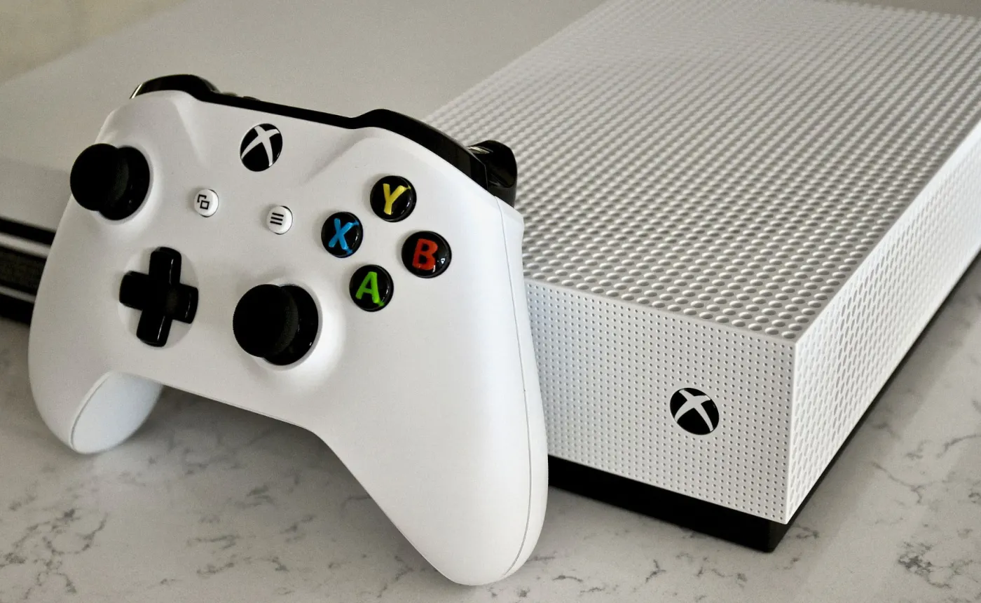 Xbox One S