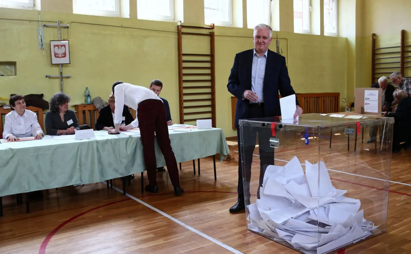 12353102-wicepremier-minister-nauki-i-szkolnictwa.jpg
