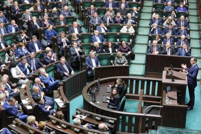 Oto posłowie, którzy nawywijali za kierownicą. Są wnioski o odebranie im immunitetu