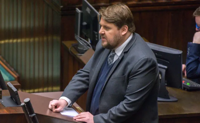 Piotr Apel: Stawiamy się w pozycji niepoważnego kraju z zerową dyplomacją. Czaputowicz do dymisji