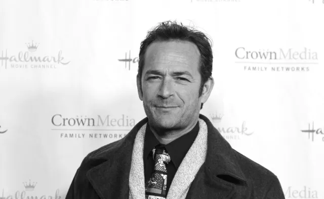 Luke Perry nie żyje. Gwiazda seriali "Riverdale" oraz "Beverly Hills 90210" miała 52 lata