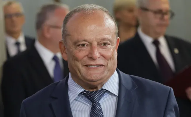 Schetyna: Riad Haidar, znany lekarz i poseł KO, od stycznia nie będzie ordynatorem