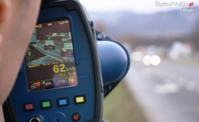 Koniec pouczeń zamiast mandatów? Tajemnicze pismo już w Sejmie, a policja wskazuje pomysłodawców