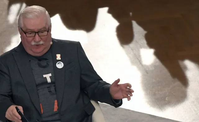 Macierewicz marszałkiem-seniorem. Wałęsa: Trzeba nienawidzić Polaków, żeby zgłaszać takie propozycje