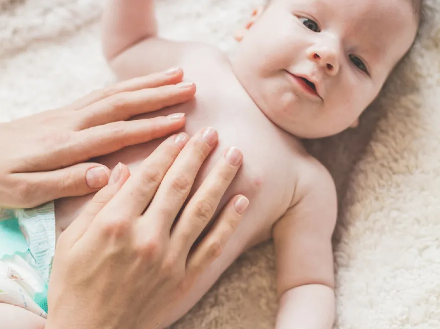 Nie zgaduj - zaobserwuj! 5 oznak prawidłowo funkcjonującego brzuszka niemowlęcia