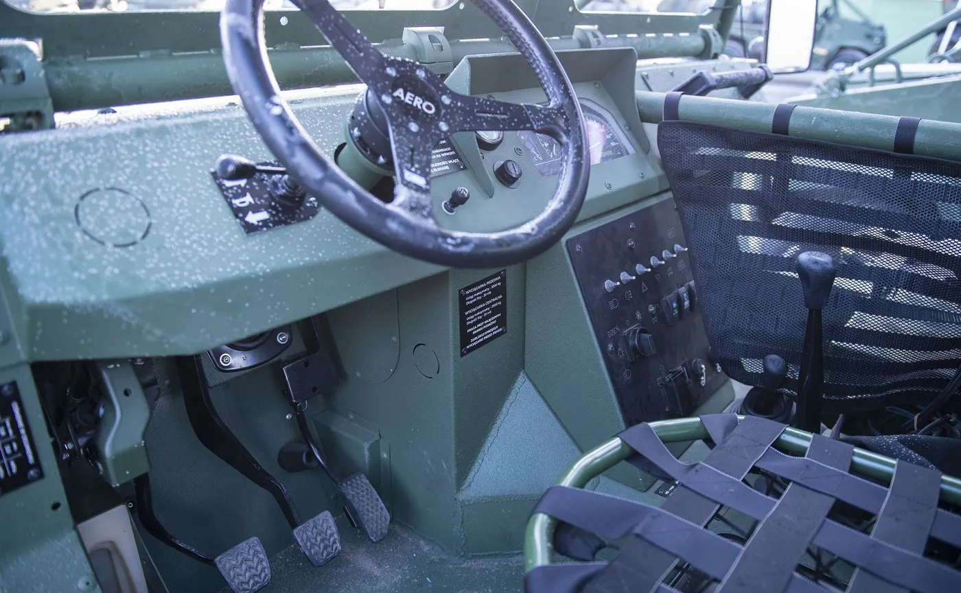 aero-4x4-27924129.jpg