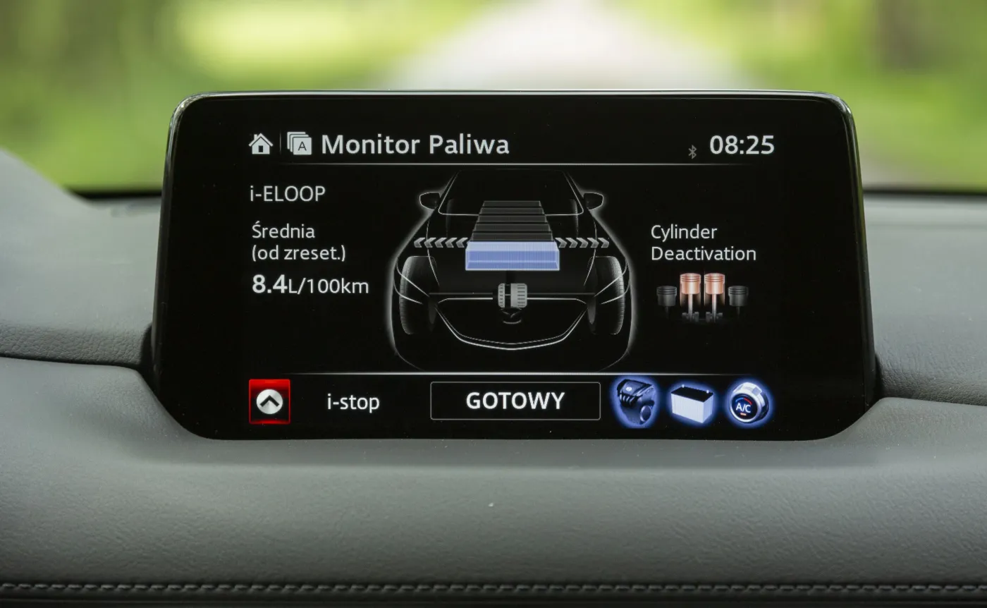 Mazda CX-5 odmieniona i już w Polsce. Nowy silnik, ciszej w kabinie i lepsze wyposażenie