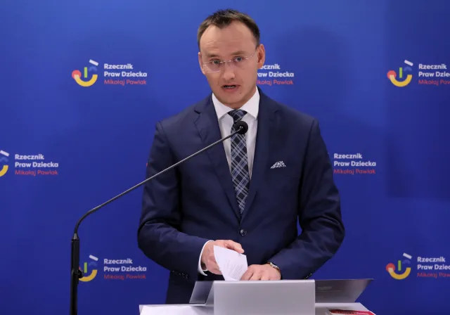 Rzecznik Praw Dziecka: Mój poprzednik zamiótł pod dywan sprawę Zatoki Sztuki