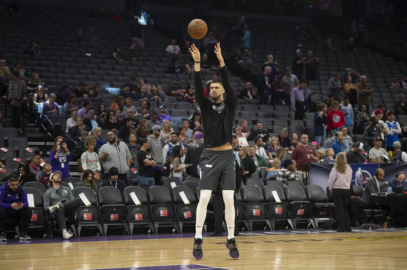 Trzech kolejnych koszykarzy NBA zakażonych koronawirusem