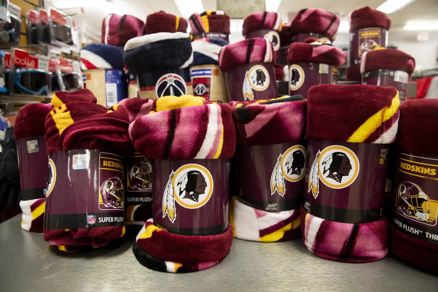 Redskins zmienią nazwę. Klub ugiął się po groźbach sponsorów