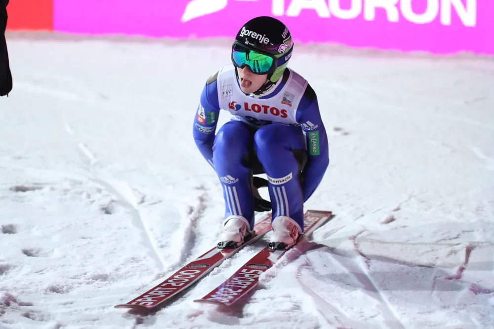 Muzyczna kariera słoweńskiego skoczka. Czy to może być hit tego lata?