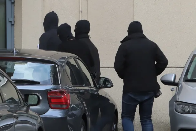 Jacek P. miał biuro na osiedlu, gdzie mieszka Sławomir Nowak