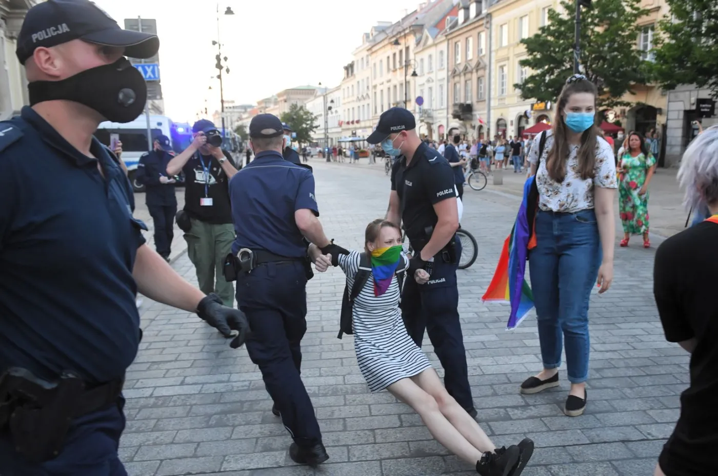 Policja o wydarzeniach w stolicy: To nieprawda, że pozbawiono zatrzymanych prawa do obrońcy