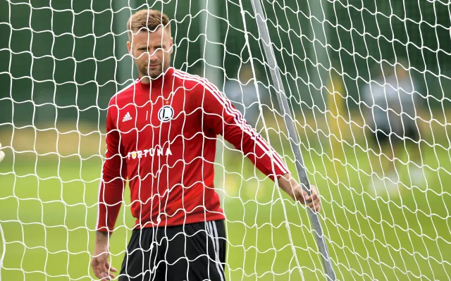 Zobacz, ile Artur Boruc będzie zarabiał broniąc bramki w Legii Warszawa
