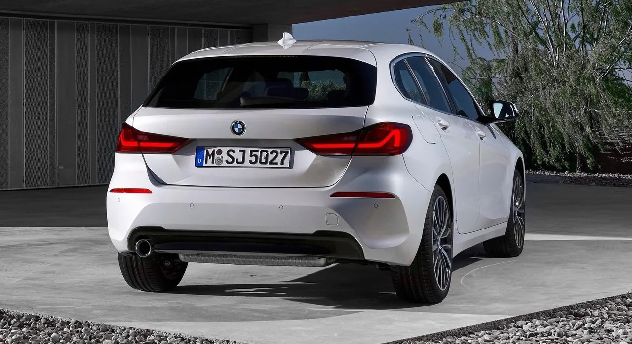 bmw-118i-28175990.jpeg