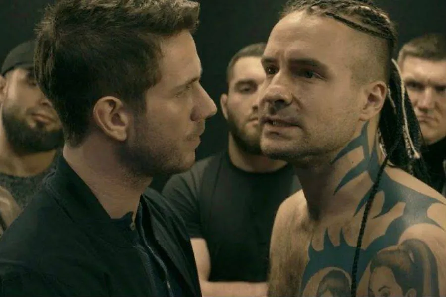 Premiera "Pętli" Patryka Vegi . Podkarpacka seksafera fabularyzowana przez dyżurnego skandalistę