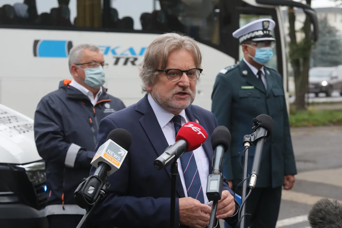 Szef GIS mówi, że "trzeba zmienić logistykę wejścia dzieci do szkół". A co z mierzeniem temperatury?