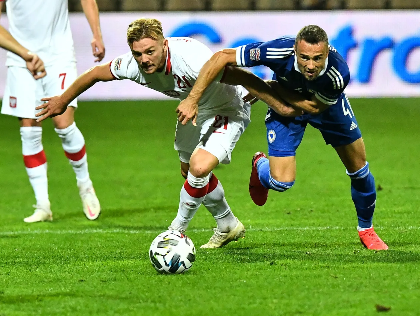 Z tej akcji Polaków w meczu z Bośnią i Hercegowiną śmieją się internauci [WIDEO]