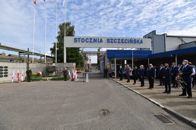 Światowe media piszą o ideałach "Solidarności" i polskiej drodze do wolności