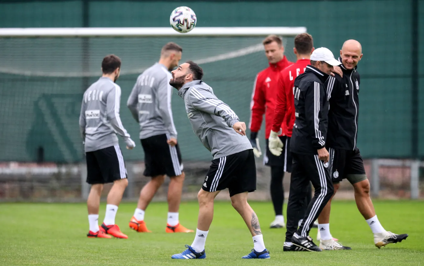 Liga Europy: Trudne zadanie Lecha, teoretycznie nieco łatwiejsze Legii