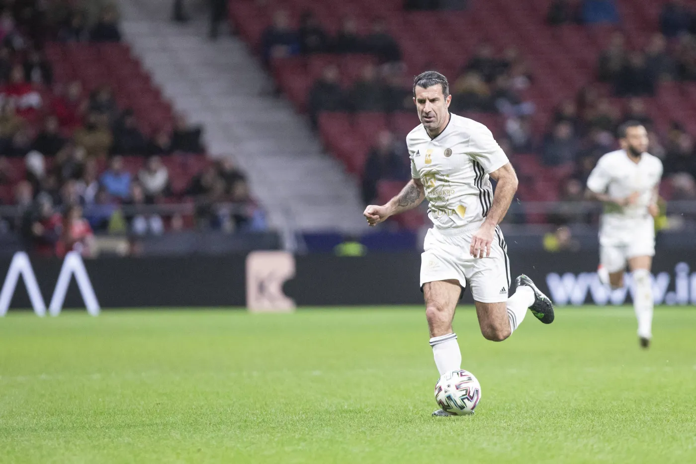 Superliga coraz bliżej. Figo: To byłaby katastrofa dla futbolu