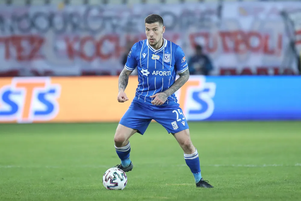 Lech zadowolony z Portugalczyka. Tiba zostaje dłużej w "Kolejorzu"