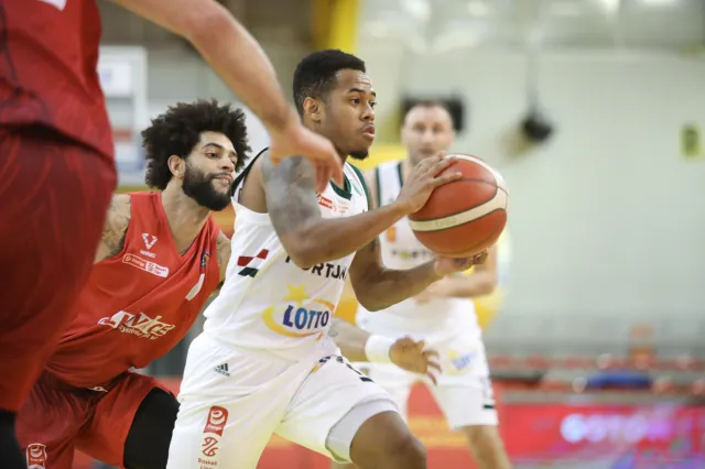 Twierdza Warszawa nadal niezdobyta. Legia niepokonana we własnej hali