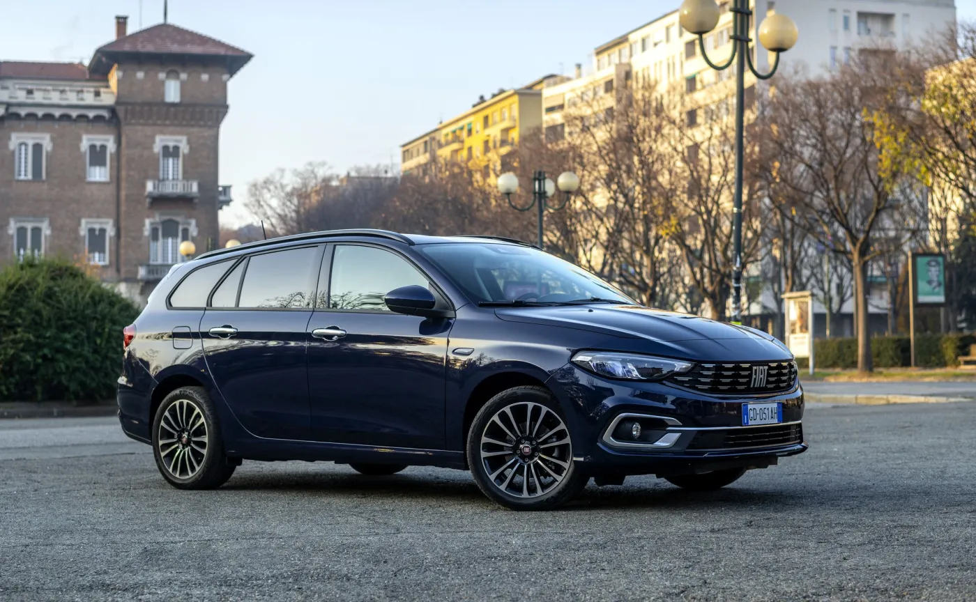 fiat-tipo-31214302.jpg