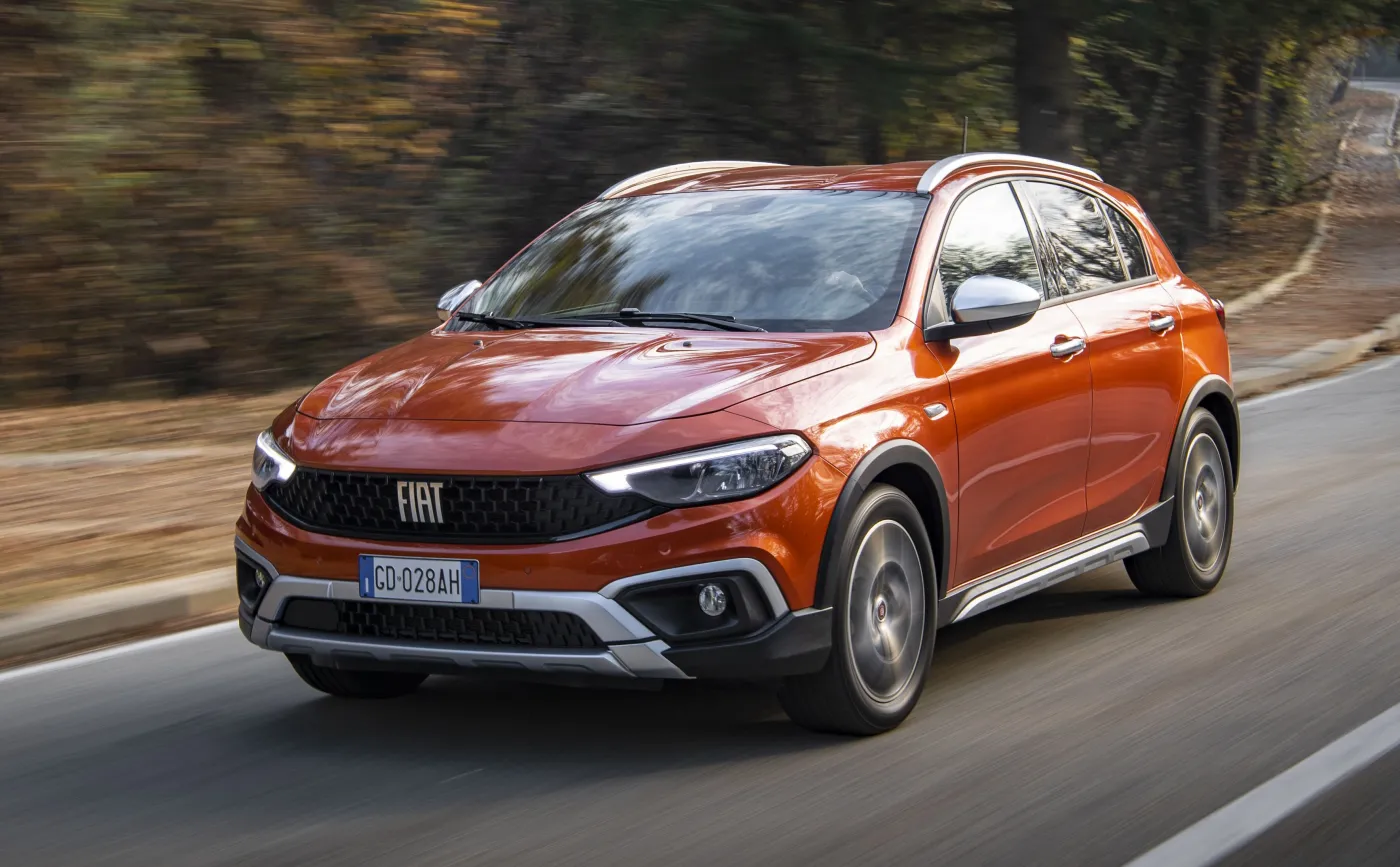 fiat-tipo-31214339.jpg