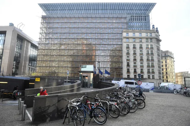 Szczyt UE w Brukseli. Porozumienie ws. budżetu [KOMENTARZE]