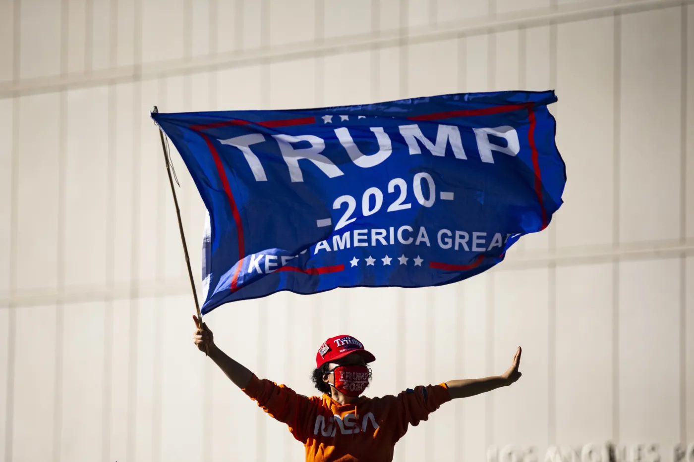 Trump zostanie usunięty z urzędu? Media: Członkowie gabinetu rozważają użycie 25. poprawki