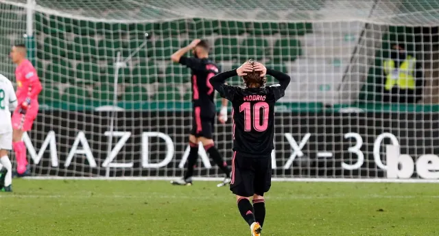 "Królewska" wpadka w Elche. Koniec zwycięskiej serii Realu