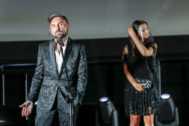 "Miłość, seks & pandemia". Patryk Vega pokazał zwiastun nowego filmu