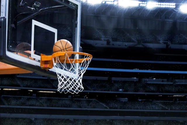 Ekstraklasa koszykarzy: Polski Cukier ma trenera. Wracają znani zawodnicy