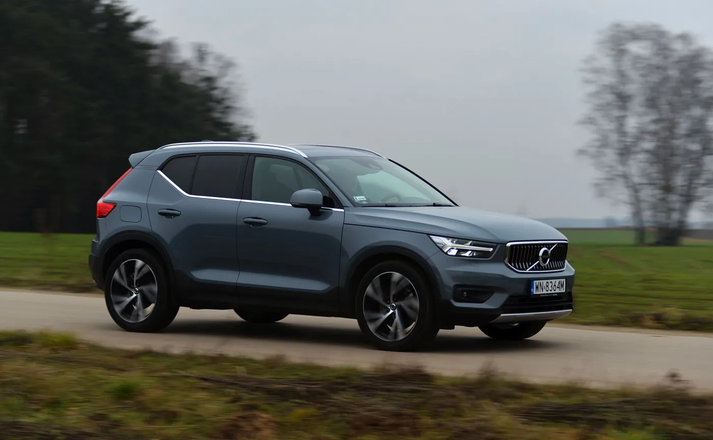 volvo-xc40-37057660.jpg