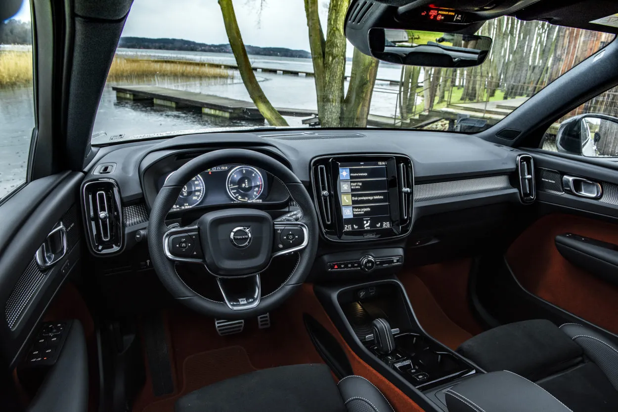 Volvo XC40 teraz w cenie tańszych rywali. Szwedzi kontra Hyundai, Ford i spółka