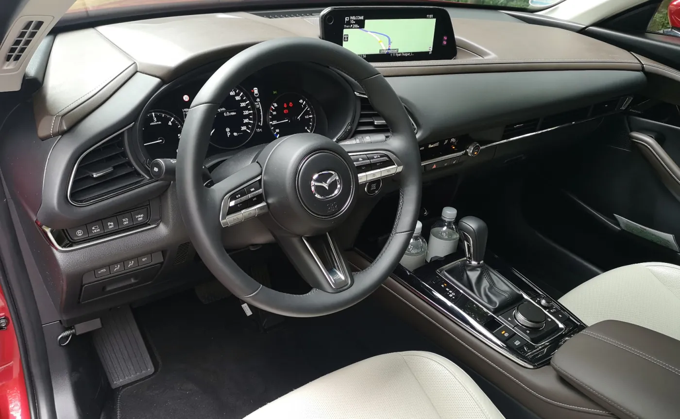 4321305-mazda-cx-30.jpg