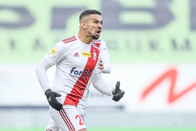 Widzew miał już ŁKS na łopatkach. Cudowny gol Ricardinho ustalił wynik