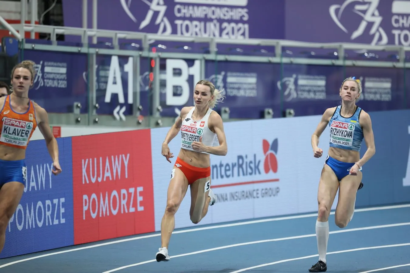 Justyna Święty-Ersetic zdobyła w Toruniu srebrny medal halowych mistrzostw Europy w biegu na 400 m.