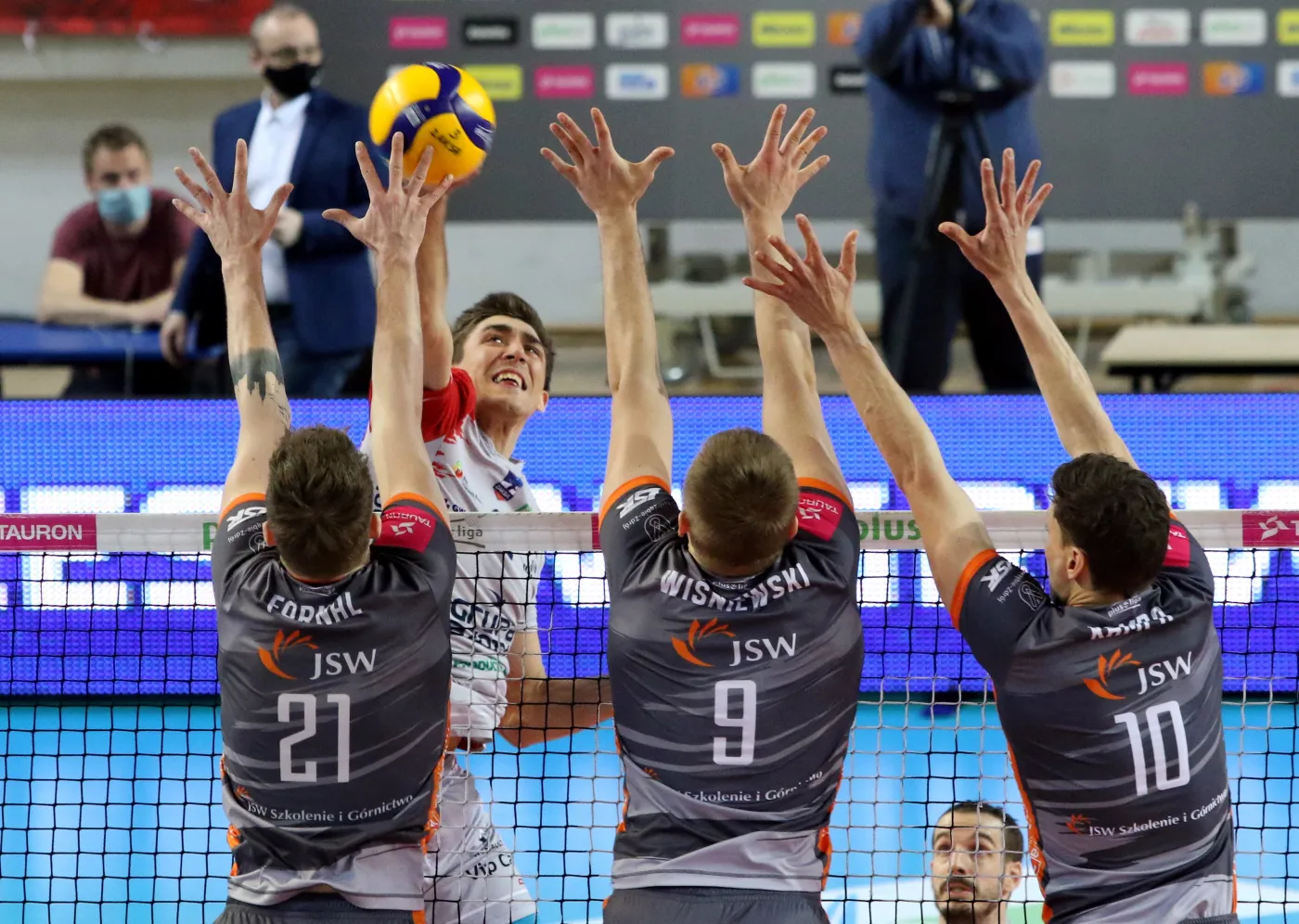 Niespodzianka! ZAKSA przegrała pierwszy mecz finału mistrzostw Polski