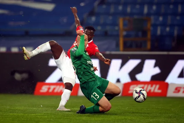 Trzecia z rzędu porażka Wisły. Hyballa nie powołał Błszczykowskiego [WYNIKI i TABELA]