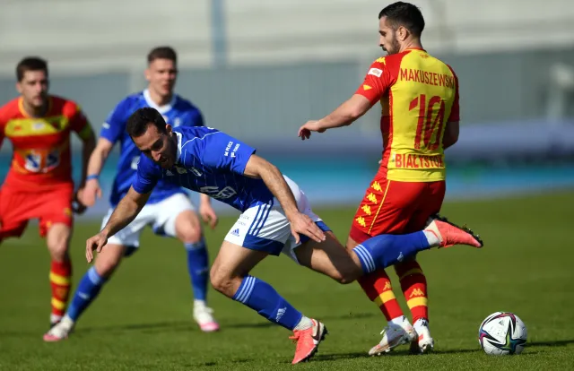 Cztery gole w Płocku. Fatalny błąd bramkarza Jagiellonii