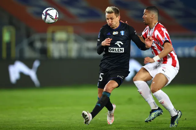 Cracovia bliżej utrzymania. Piłkarze z Płocka oddali tylko jeden celny strzał